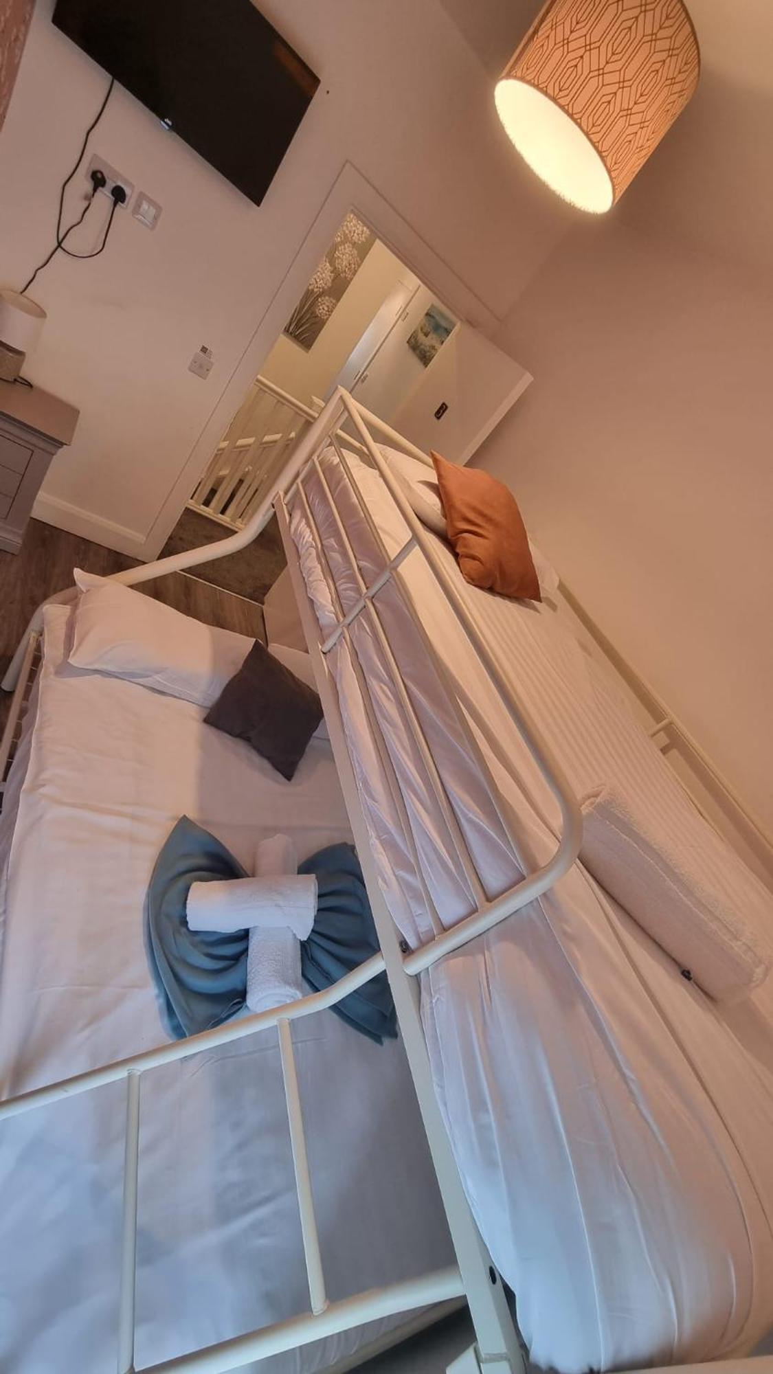 Eyre Square Lane Budget Rooms Γκάλγουεϊ Εξωτερικό φωτογραφία
