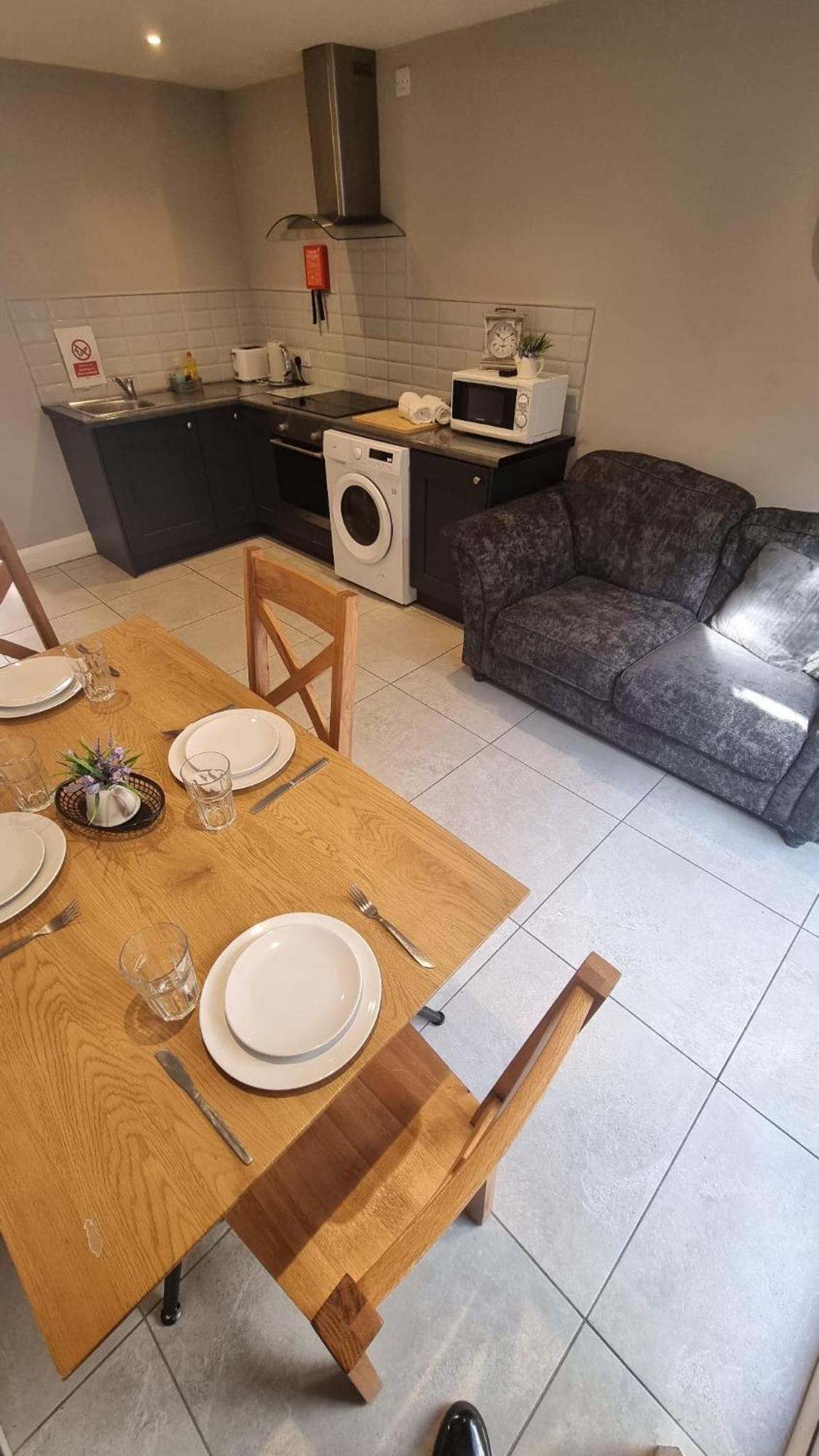 Eyre Square Lane Budget Rooms Γκάλγουεϊ Εξωτερικό φωτογραφία